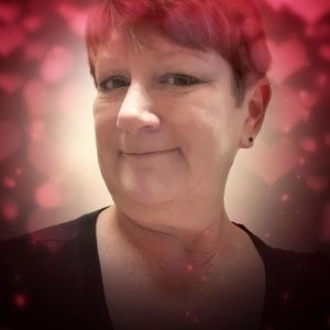 Meet your Posher, Elissa